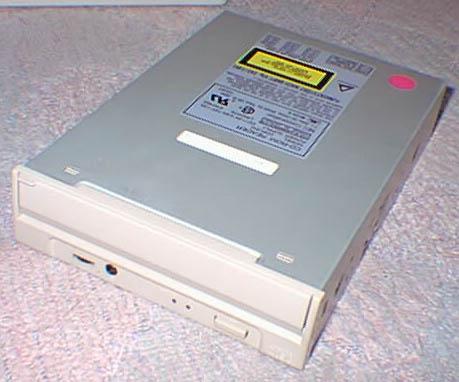 �o�Ă���CDROM